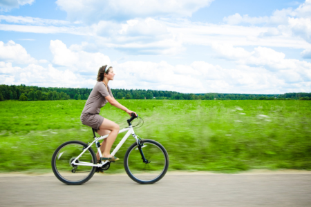 変形性膝関節症　自転車運動