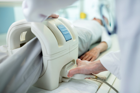 変形性膝関節症　MRI
