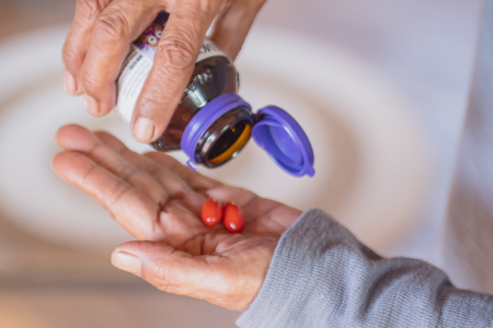 変形性膝関節症　初期症状