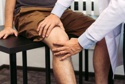 変形性膝関節症　電気治療