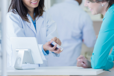 変形性膝関節症　薬